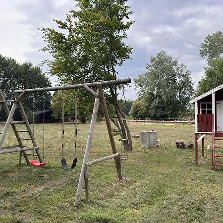 Nyaraló Blockhaus Mit Blick Auf Weide, *