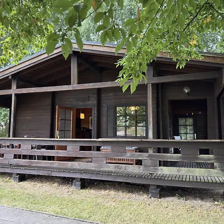Blockhaus Mit Blick Auf Weide, Nyaraló Eschede