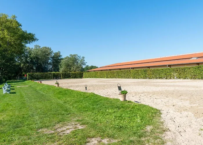 Blockhaus Mit Blick Auf Weide, Semesterbostad *