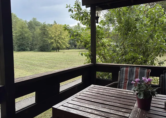 Blockhaus Mit Blick Auf Weide, Semesterbostad *